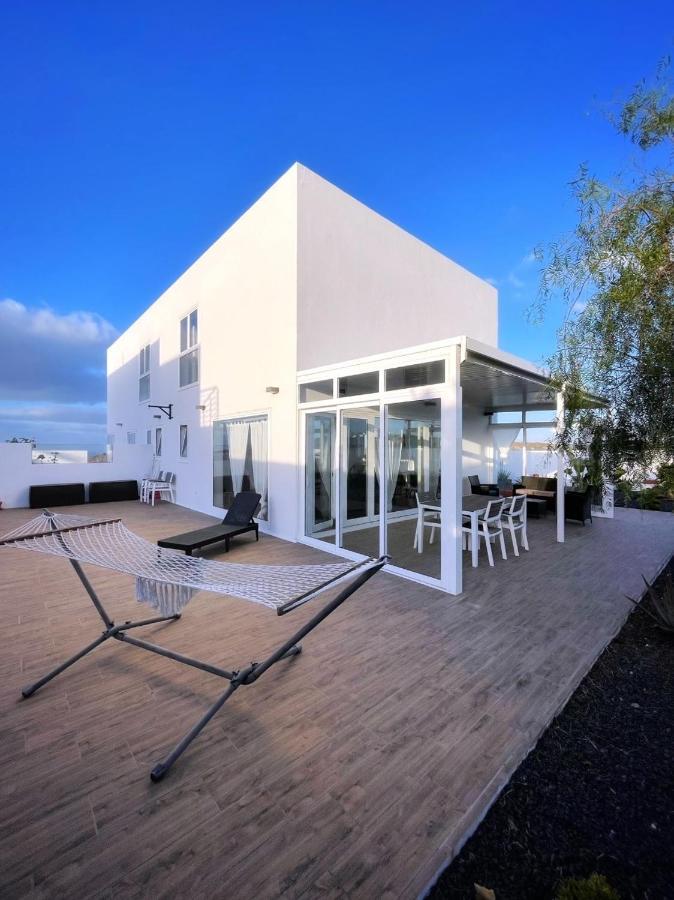 Azur Arts Lanzarote Lofts Apartment Tinajo Bagian luar foto