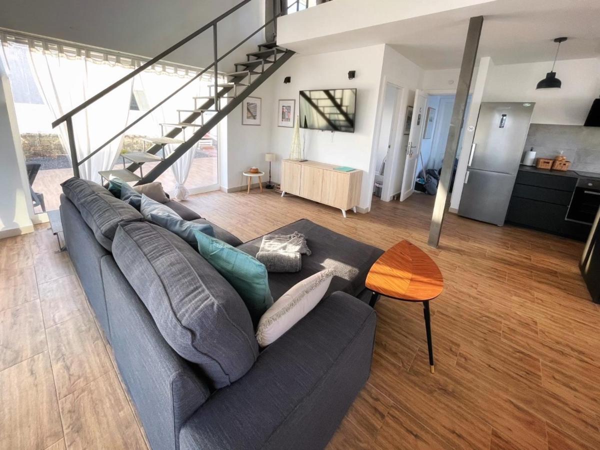 Azur Arts Lanzarote Lofts Apartment Tinajo Bagian luar foto