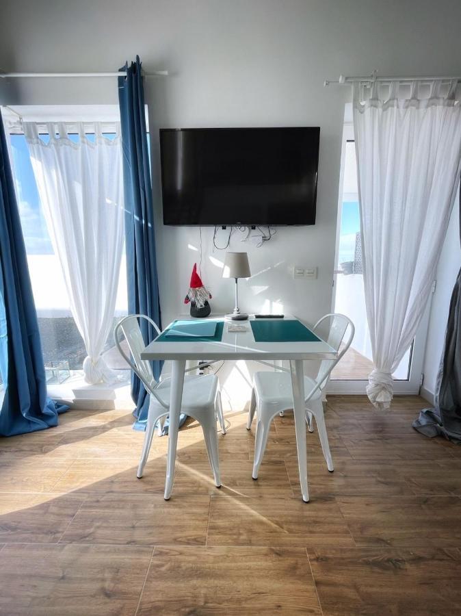 Azur Arts Lanzarote Lofts Apartment Tinajo Bagian luar foto